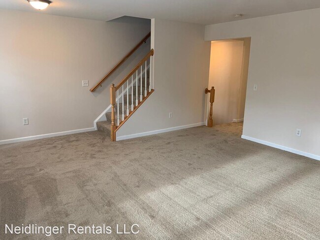 Building Photo - 3 br, 2.5 bath House - 224 Crown Court