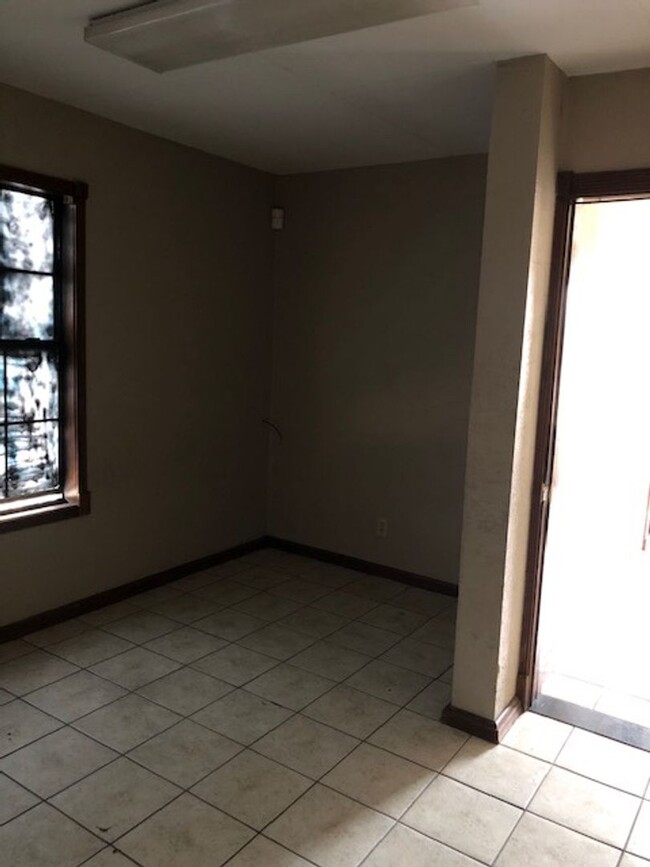 Building Photo - Section 8 approved