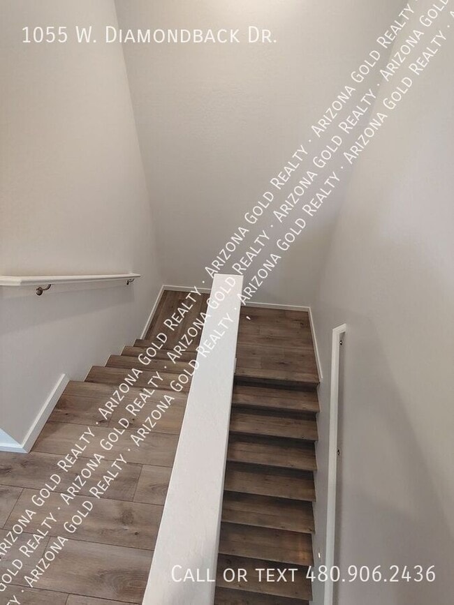 Building Photo - 1055 W. Diamondback Dr.