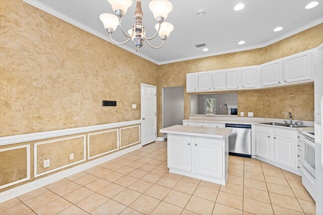 Building Photo - UPCOMING LISTING IN EAST FAIRHOPE