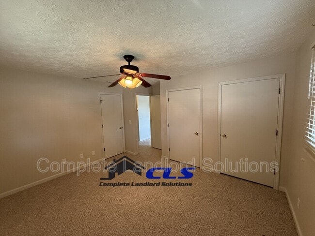 Building Photo - 1752 E Morgan Dr