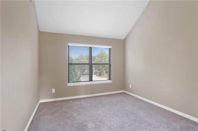 Building Photo - 958 Nevis Way