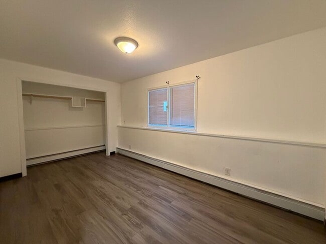 Building Photo - 138 N Klevin St