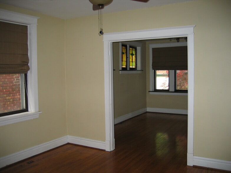 Building Photo - 5912 Arendes Dr