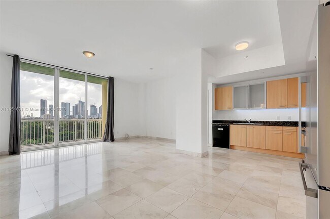 Primary Photo - 1350 NW 8th Ct