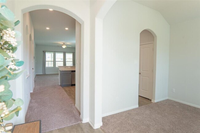 Building Photo - 20103 Poppy Hills Ln