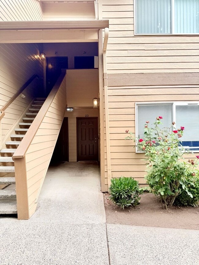 Building Photo - Graham- Maple Glen LLC 3412