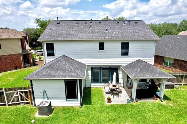 Building Photo - 2206 Rocky Hollow Ln