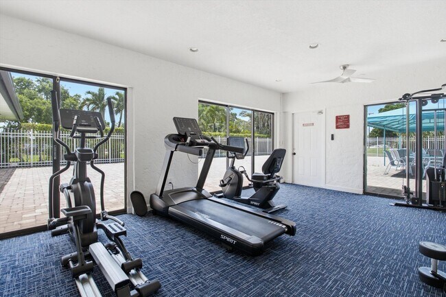 Building Photo - 2800 Fiore Way