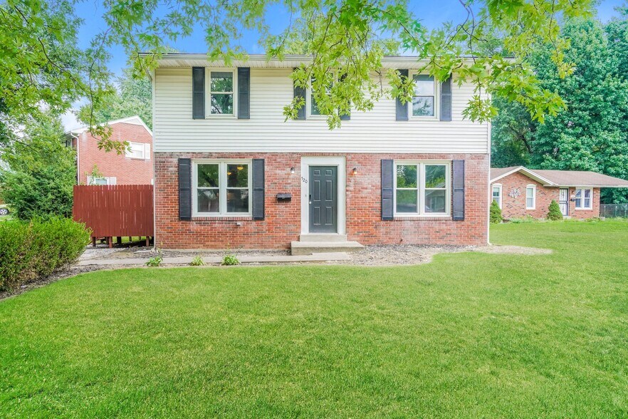 Building Photo - 520 Goyne Ave