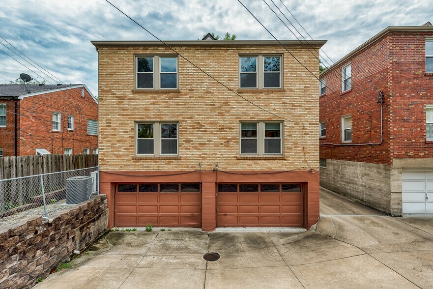 Building Photo - 7943 Delmar Blvd