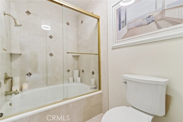 Building Photo - 10 Pantano