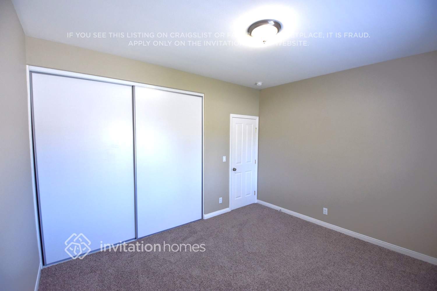 Building Photo - 113 E Bonita Dr