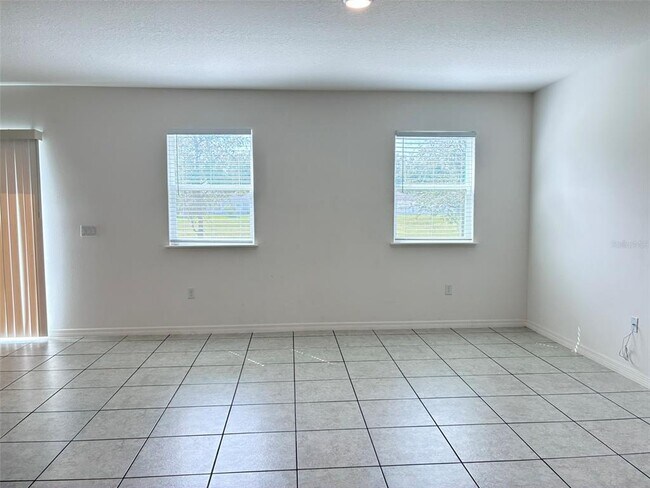 Building Photo - 170 E Fiesta Key Loop