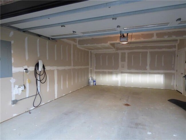 Building Photo - 307 Thurgood Dr