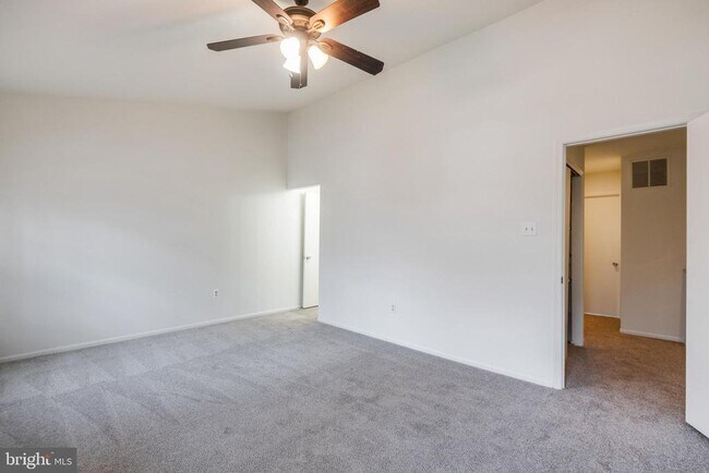 Building Photo - 11770 Stonegate Ln