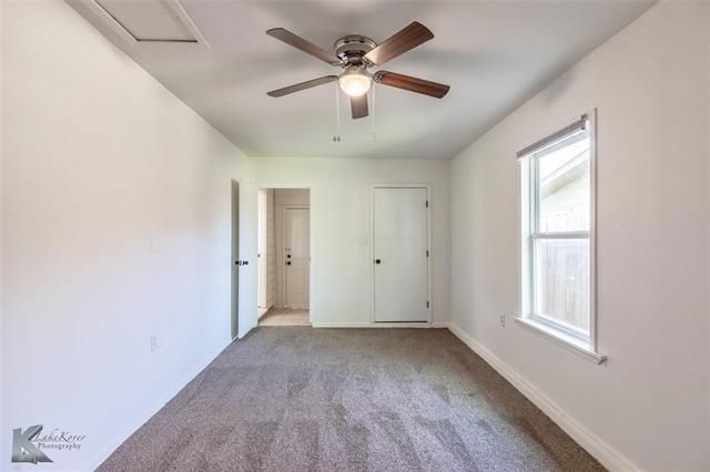 Building Photo - 2326 N Mockingbird Ln