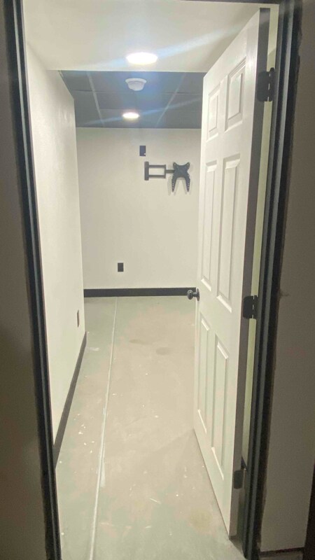 Building Photo - 930 W 133rd Cir