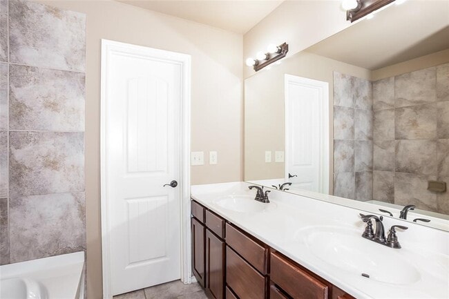 Building Photo - 7412 Comrade Ln