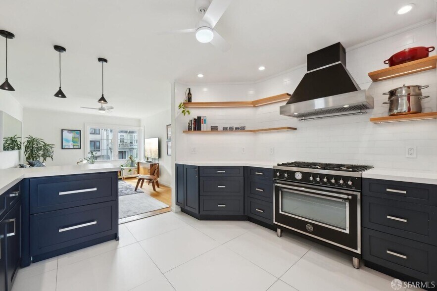 Kitchen facing Church St - 857 Church St