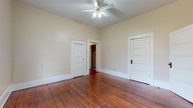 Building Photo - 512 S Brighton Ave