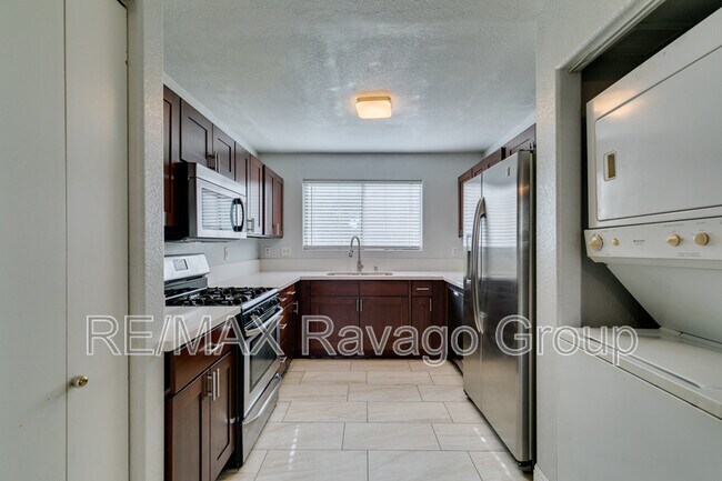 Building Photo - 1550 Jamielinn Ln