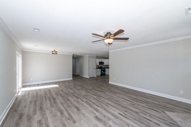 Building Photo - Maryville 37804 - Brand new 3 bedroom, 2 b...