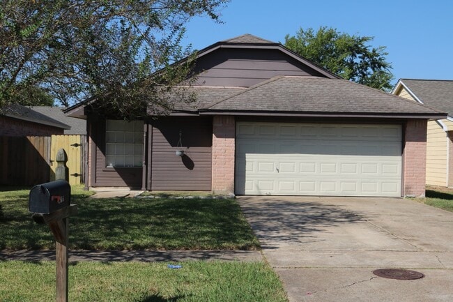 Primary Photo - 4411 Prairie Meadow Dr