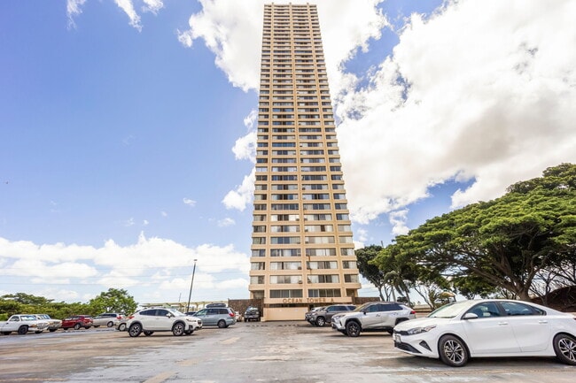 Building Photo - 1060 Kamehameha Hwy