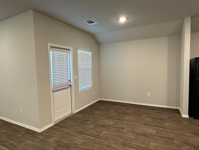 Building Photo - 15012 Siberian Elm Ln