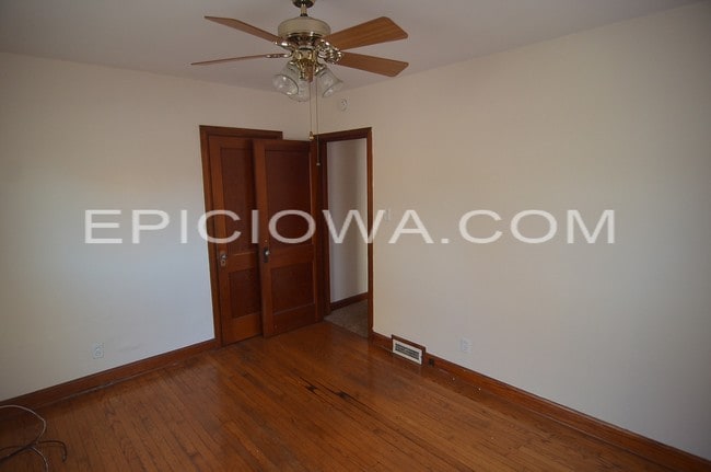 Building Photo - 1225 Oakland Rd NE