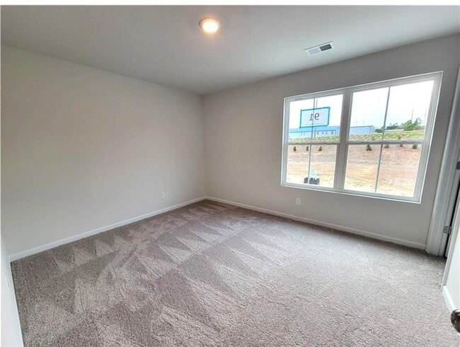 Building Photo - 40 Lumpkin Ln