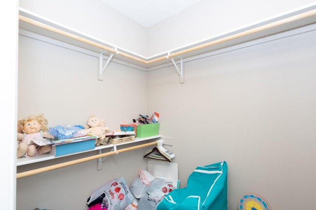 Building Photo - 3702 Timber Run Dr