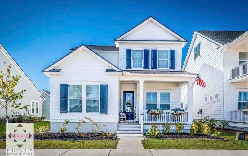 Building Photo - 1754 Sandybrook Dr