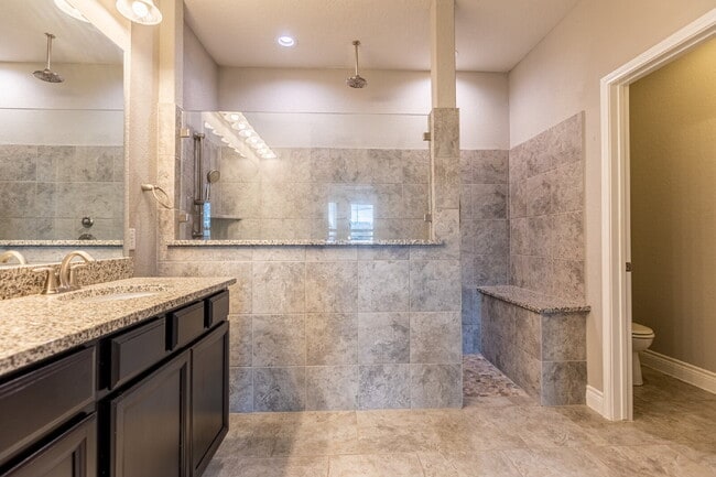 Building Photo - 27462 Paraiso Sands