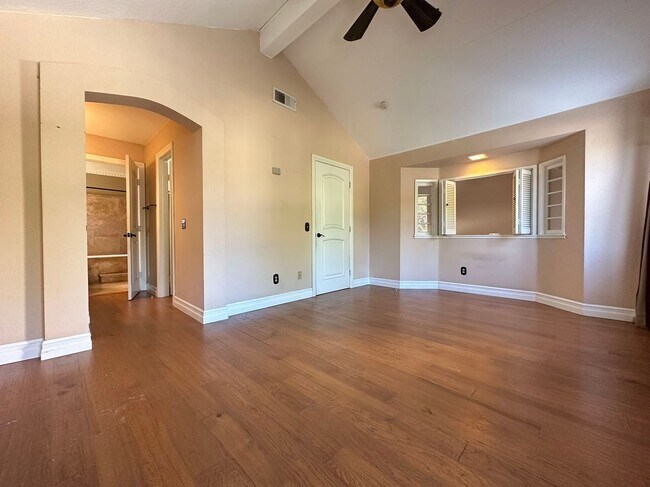 Building Photo - 3 Bedrooms home for leasing in Rancho Cucamonga