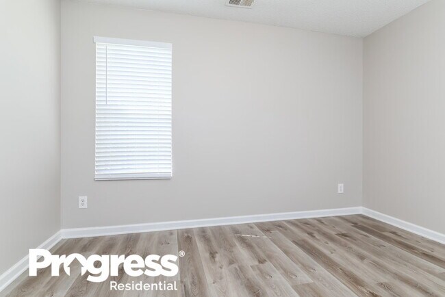 Building Photo - 865 Amelia Grove Ln SE