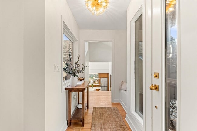 Building Photo - 3936 Holden Dr