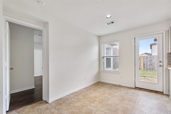 Building Photo - 29214 Legends Valley Dr