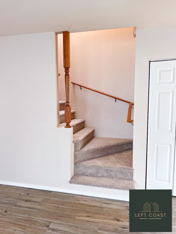 Building Photo - 6314 SW Harbor Ave