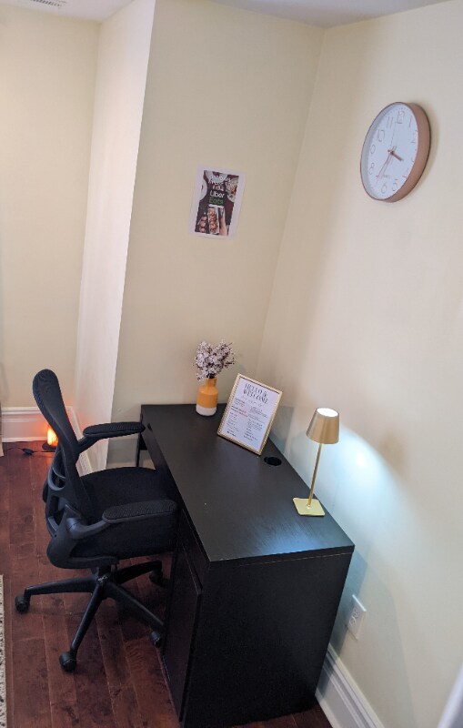 Building Photo - 1530 S Vogdes St