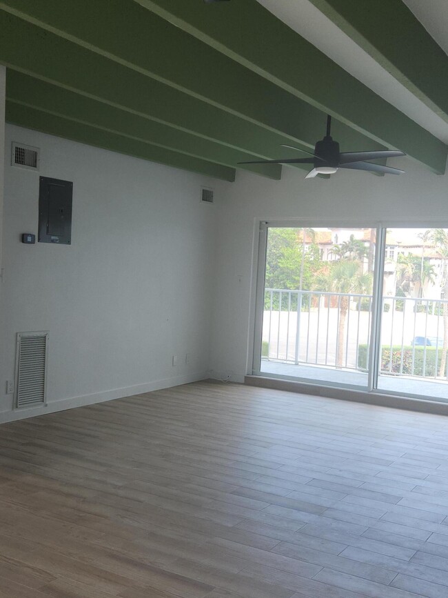 Building Photo - 3500 S Ocean Blvd