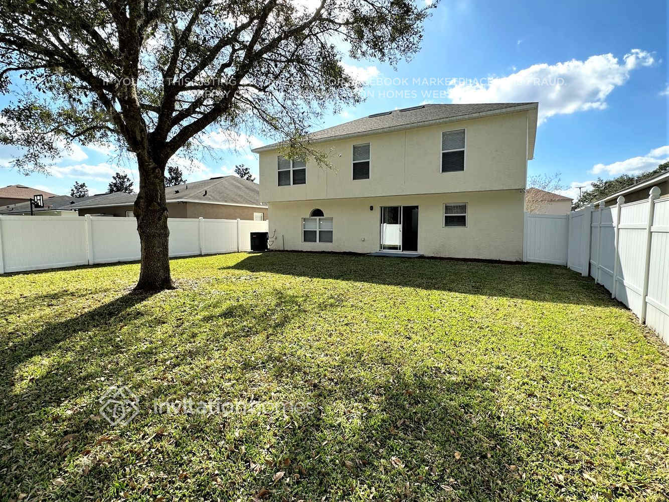 Building Photo - 16591 Corner Lake Dr