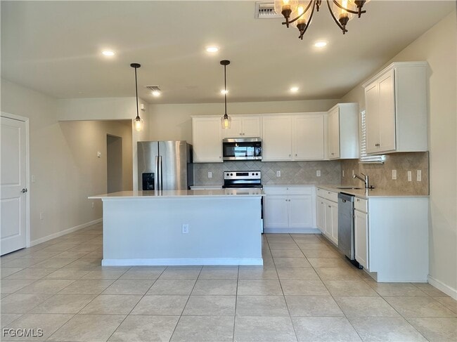 Building Photo - 16027 Enclaves Cv Dr