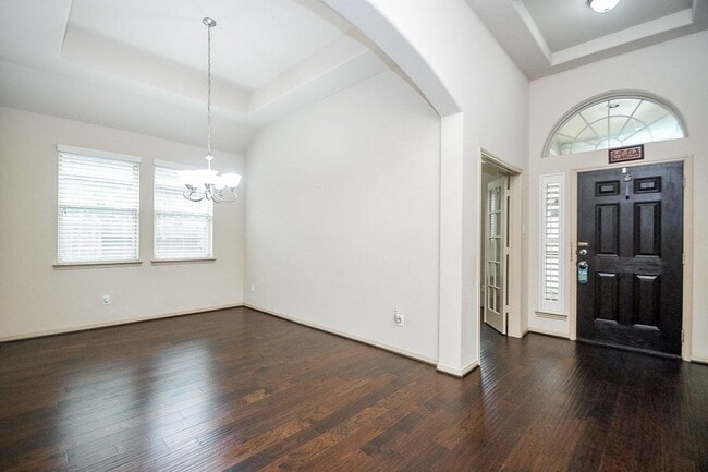 Building Photo - 11718 Balvano Dr