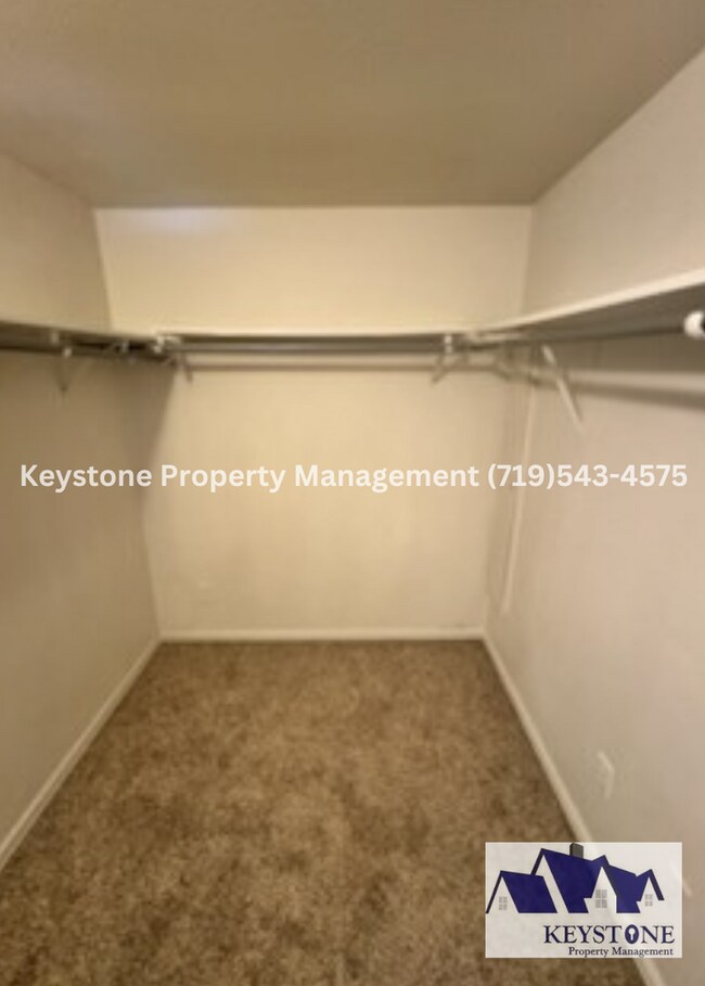 Building Photo - Back on the Market – 3 Bed / 3 Bath House in Pueblo West | $1,800