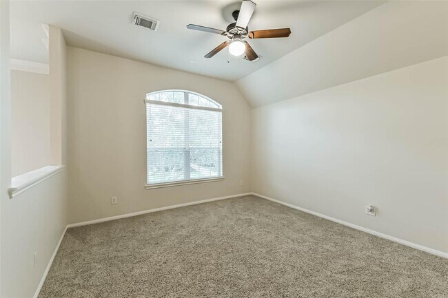 Building Photo - 12935 Bedford Falls Dr