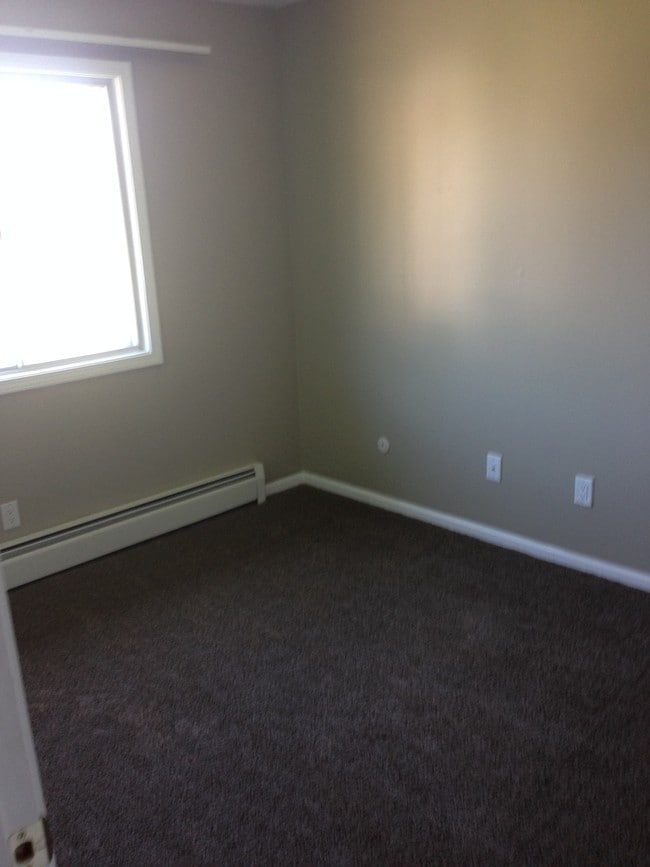 Building Photo - 8158 Durbin Terrace