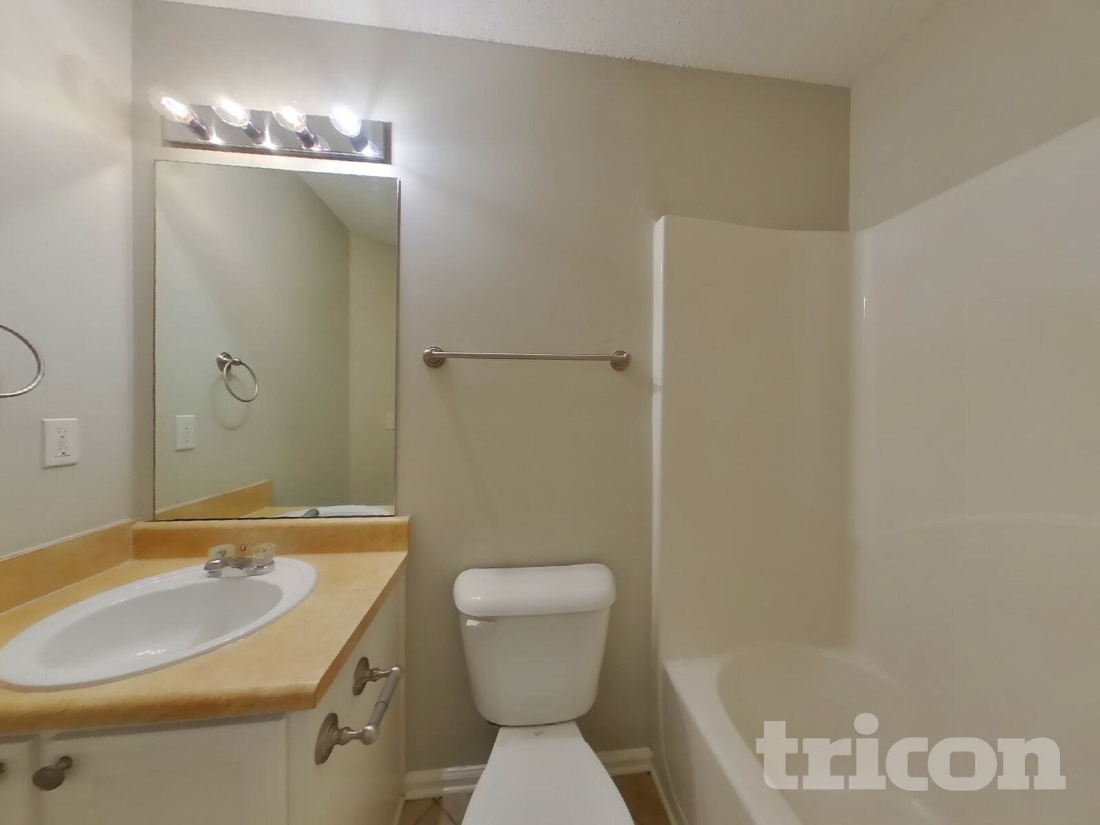 Building Photo - 6030 Crooked Creek Dr.