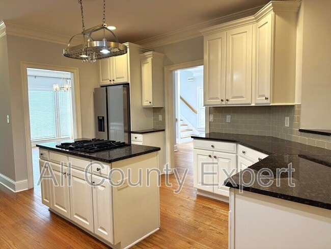 Building Photo - 871 Lenox Ct NE